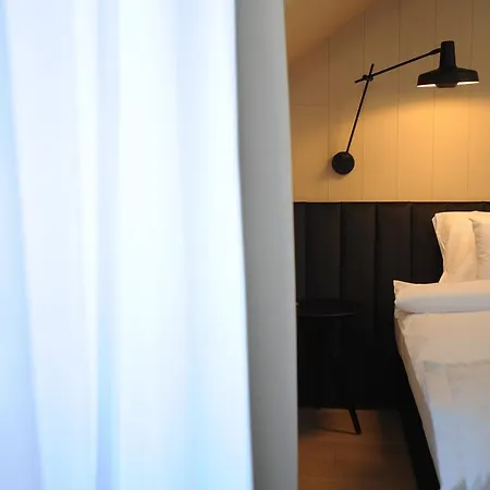 Hello Haffner Couette-café 3*